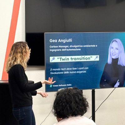 Gea Angiulli durante un intervento su Twin transition